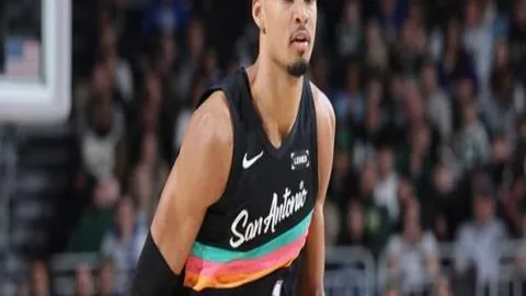 波兰超劲旅皮亚斯特能否以8胜5绩挑战新军？逆袭战在即！